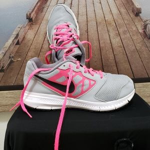 Nike Youth 4.5 Shoes Sneakers Gray